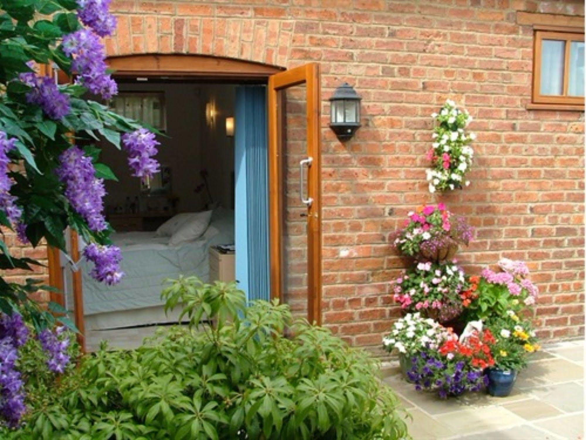 West View Farm Hotel Louth  Exterior photo